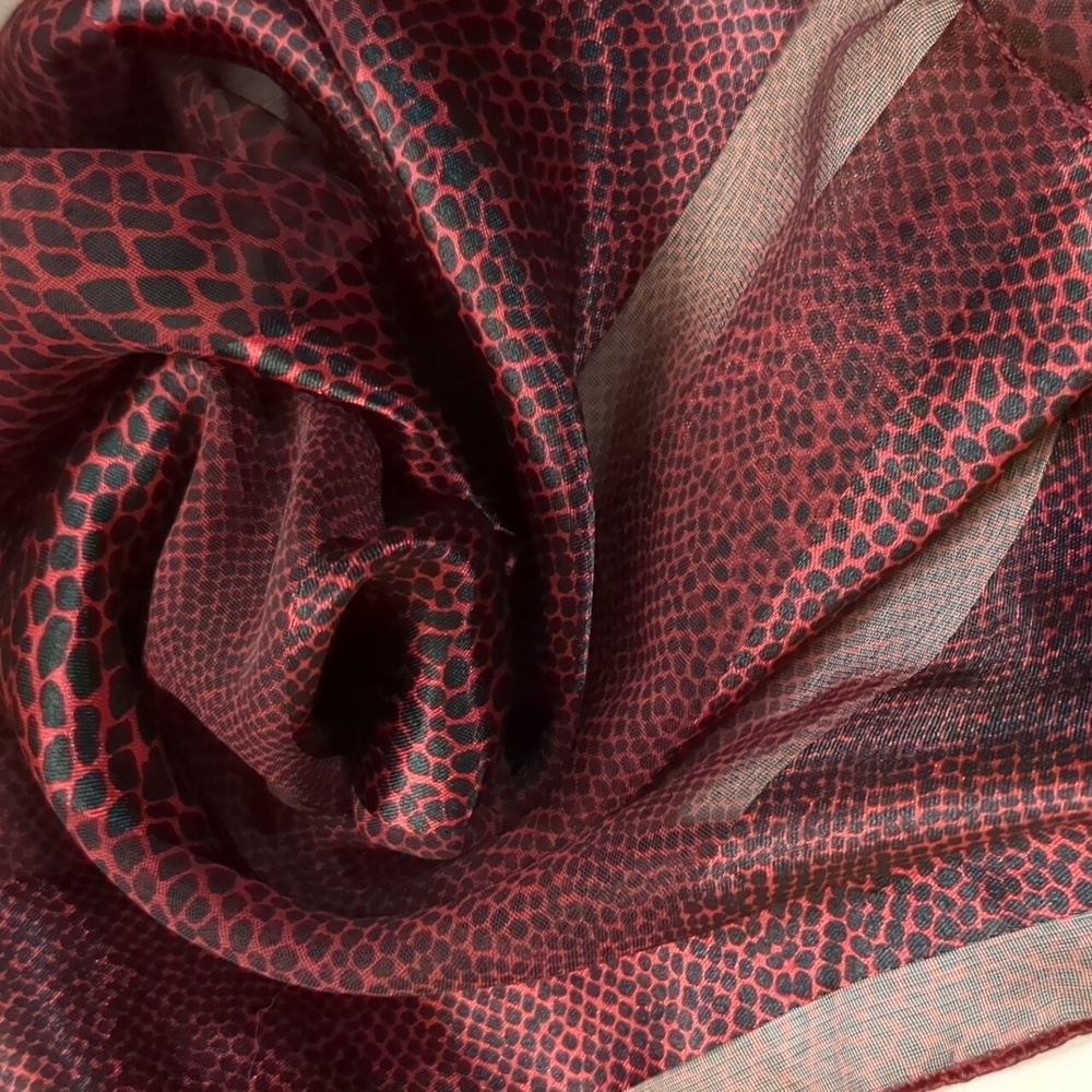 Vintage 80s Liz Claiborne Sheer Burgundy Scarf Preppy Old Money 20" Square - Picture 7 of 12